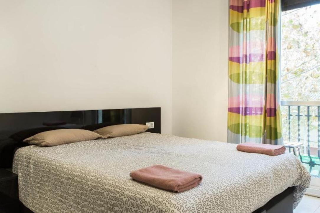 Modern Pad In A Great Old Barrio * Barcelona