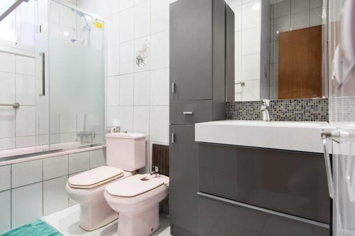 Apartamento Modern Pad In A Great Old Barrio Barcelona