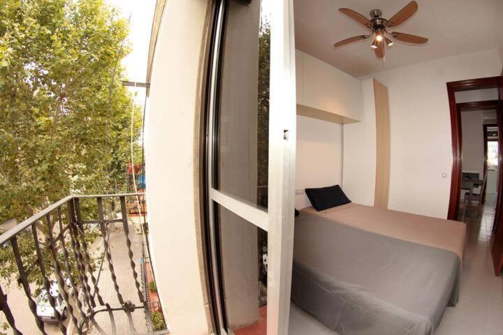Modern Pad In A Great Old Barrio * Barcelona