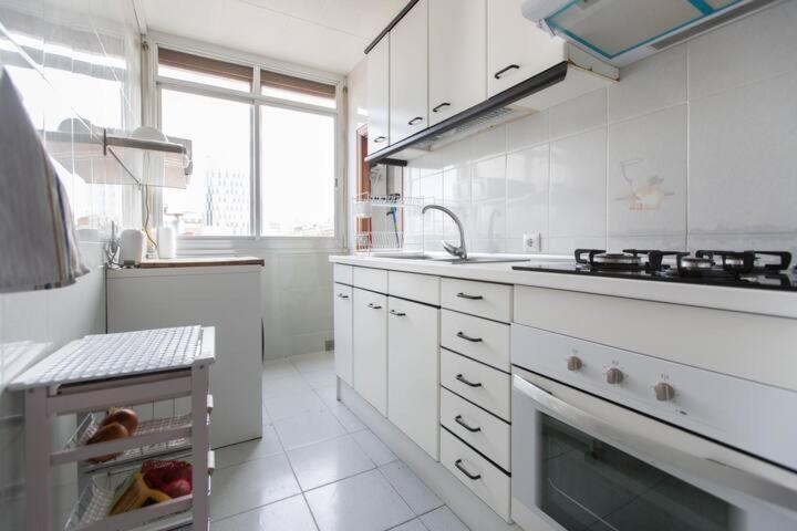 Modern Pad In A Great Old Barrio Apartamento Barcelona