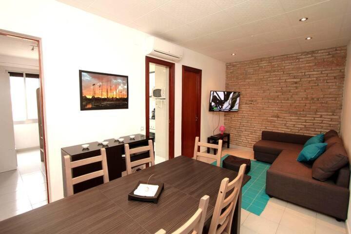 Modern Pad In A Great Old Barrio Apartamento